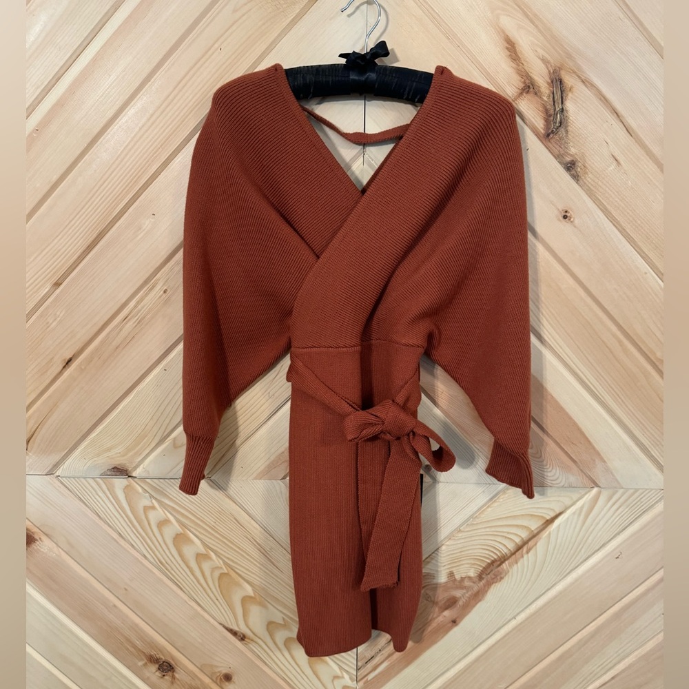 Lulu’s Sweater Dress. Size M.